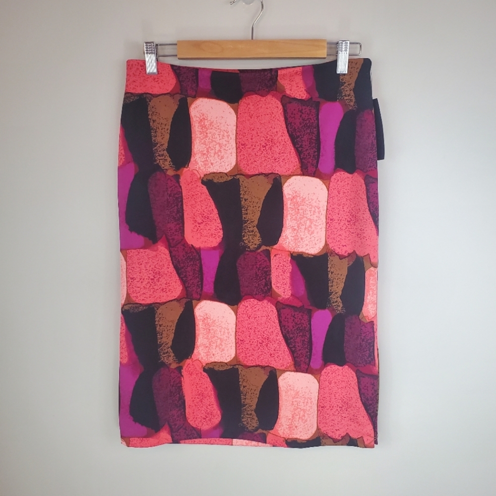 NWT Worthington Size 8 Coral Impressions Pencil Skirt With Side Zipper